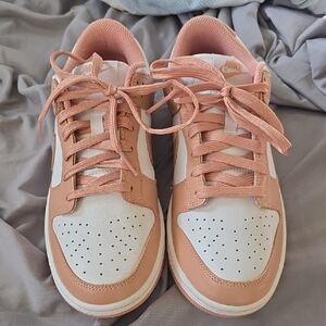 Nike Dunk Low Size 8 Rose Color